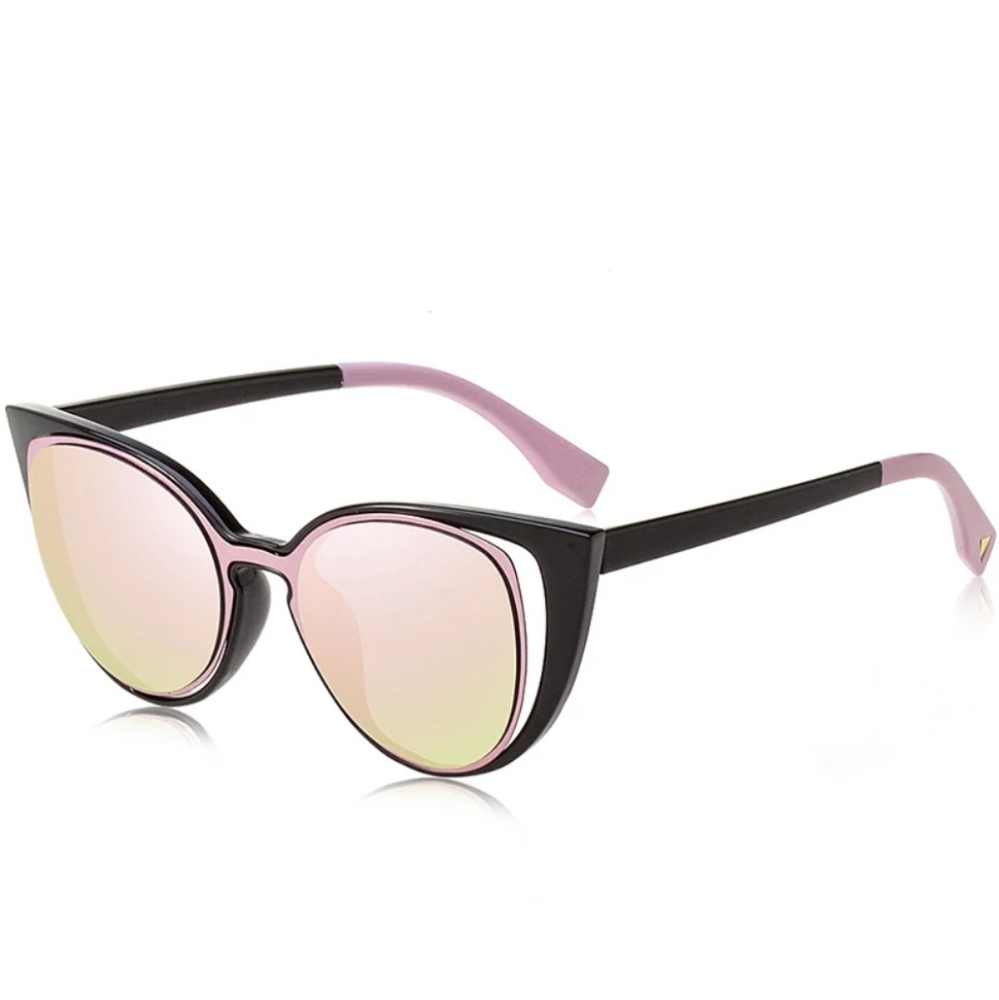 Cat eye sunglasses